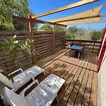 Mont Bouquet Lodge/residence Hoteliere * Brouzet-les-Ales