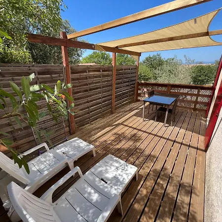 Mont Bouquet Lodge-residence Hoteliere * Brouzet-les-Ales