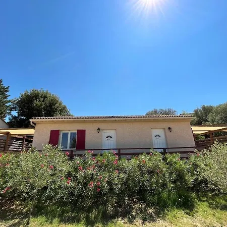 Semesterbostad Mont Bouquet Lodge-residence Hoteliere *