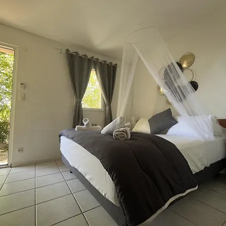 Mont Bouquet Lodge-residence Hoteliere * Brouzet-les-Ales