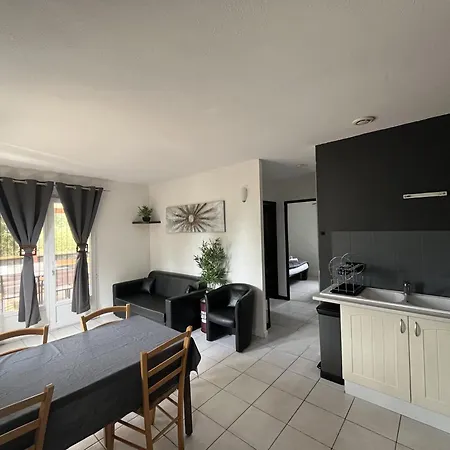 Feriehus Mont Bouquet Lodge-residence Hoteliere