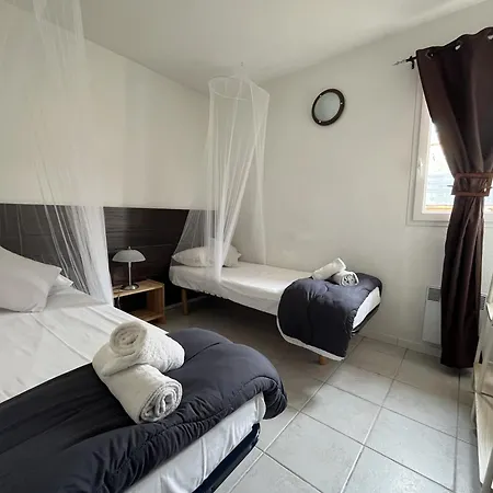 Semesterbostad Mont Bouquet Lodge-residence Hoteliere *