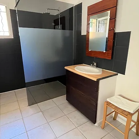 Semesterbostad Mont Bouquet Lodge-residence Hoteliere Brouzet-les-Ales