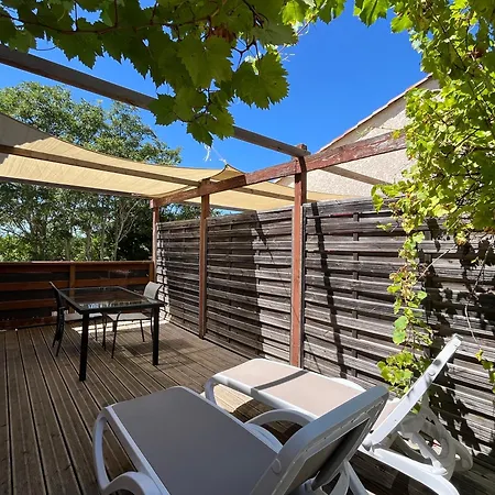 Mont Bouquet Lodge-residence Hoteliere *