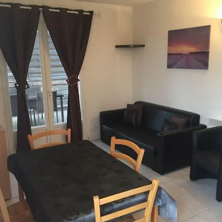 Mont Bouquet Lodge-residence Hoteliere