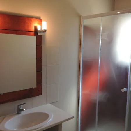 Semesterbostad Mont Bouquet Lodge-residence Hoteliere *