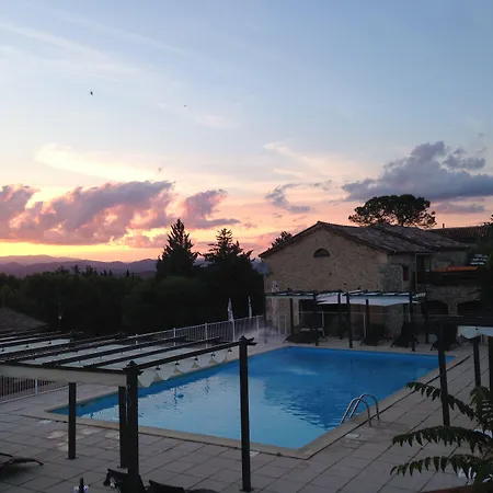 Mont Bouquet Lodge-residence Hoteliere *