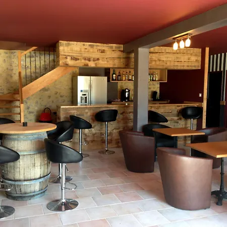 Mont Bouquet Lodge-residence Hoteliere Semesterbostad Brouzet-les-Ales