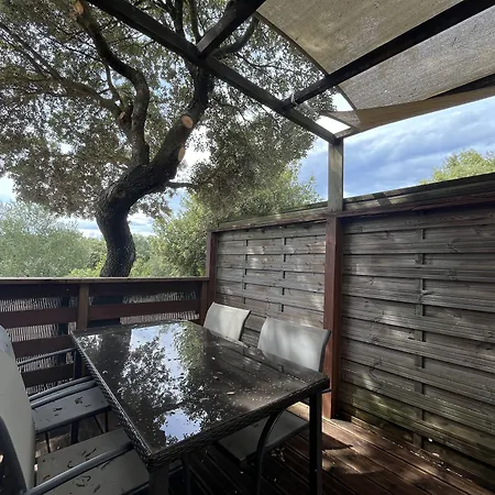 Mont Bouquet Lodge-residence Hoteliere Semesterbostad *
