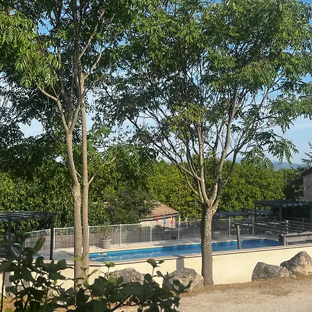 Mont Bouquet Lodge-residence Hoteliere Semesterbostad Brouzet-les-Ales