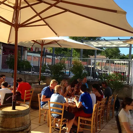 Mont Bouquet Lodge-residence Hoteliere Brouzet-les-Ales