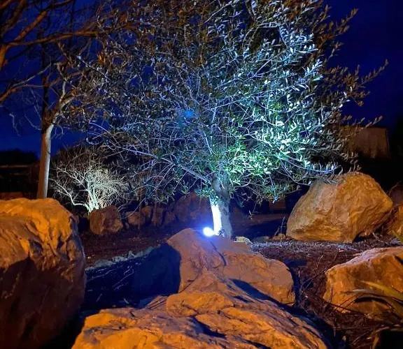 Mont Bouquet Lodge-residence Hoteliere *