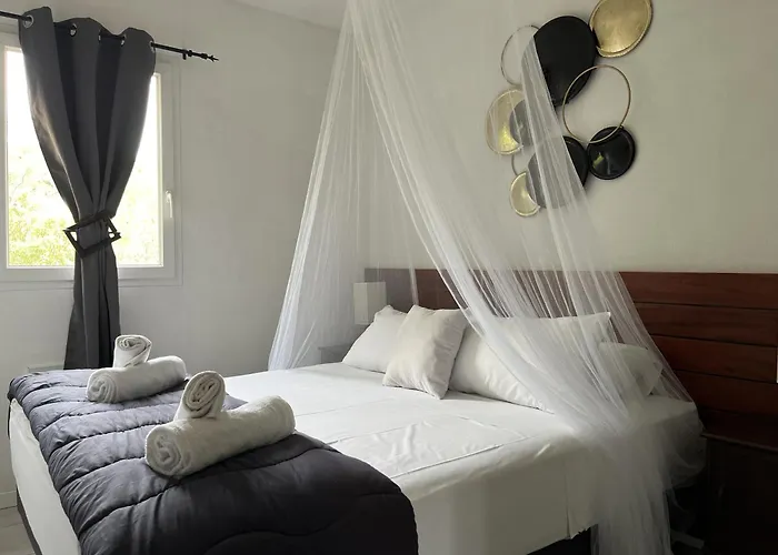 Mont Bouquet Lodge/residence Hoteliere Hébergement de vacances