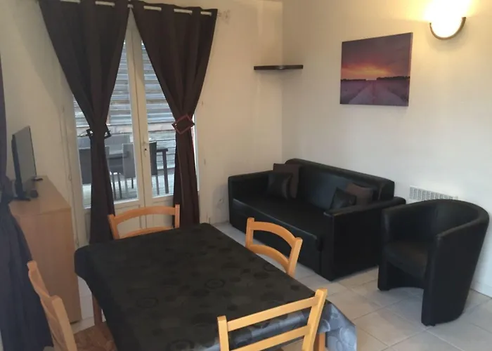Mont Bouquet Lodge-residence Hoteliere