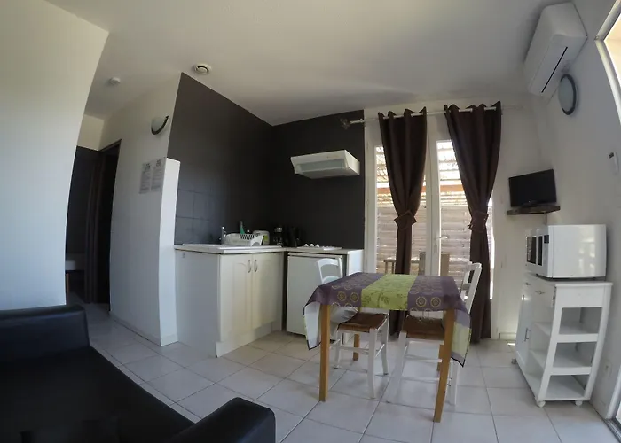 Σπίτι διακοπών Mont Bouquet Lodge-residence Hoteliere Brouzet-les-Ales